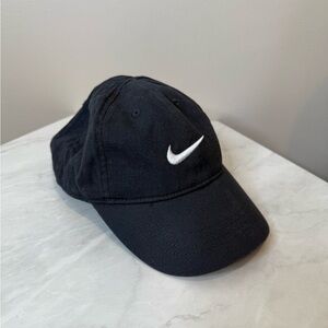 🔥Nike Black Cap with White Logo🔥
